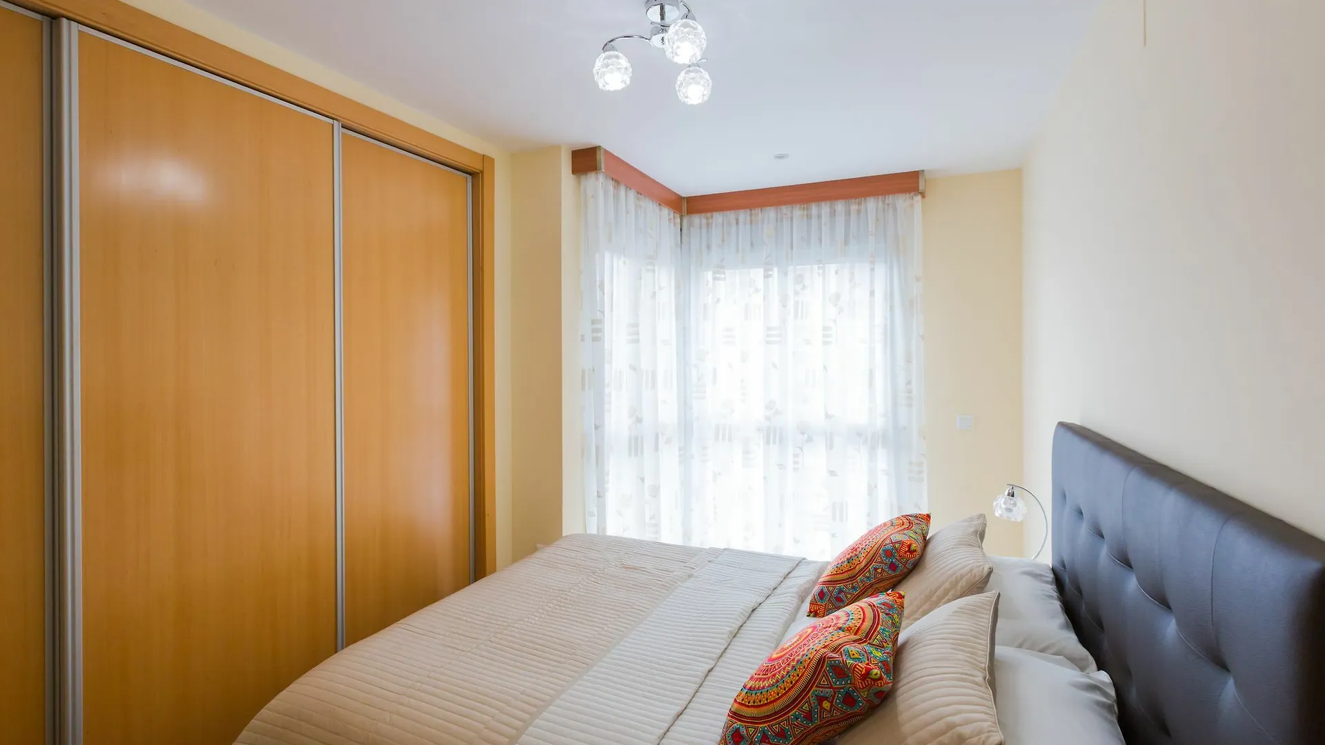 Sunhome Carlos Haya Flat Málaga 0*,  Spanje