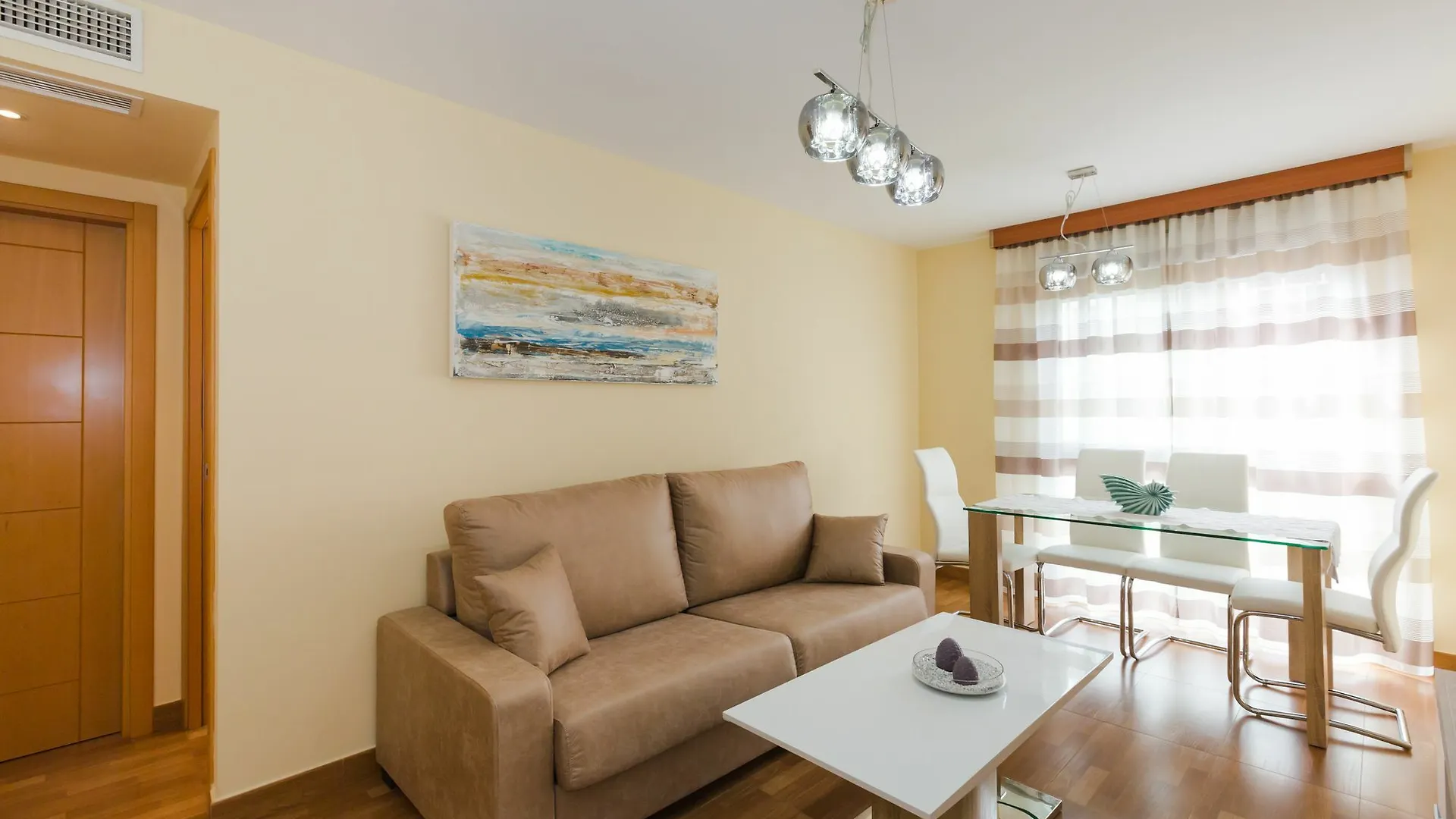 Sunhome Carlos Haya Flat Malaga Apartment